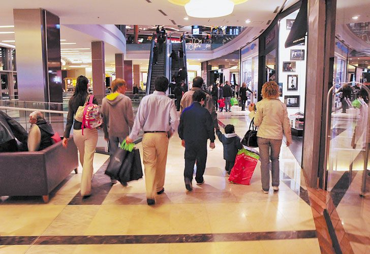 De la mano de préstamos personales, el consumo comienza a recuperarse