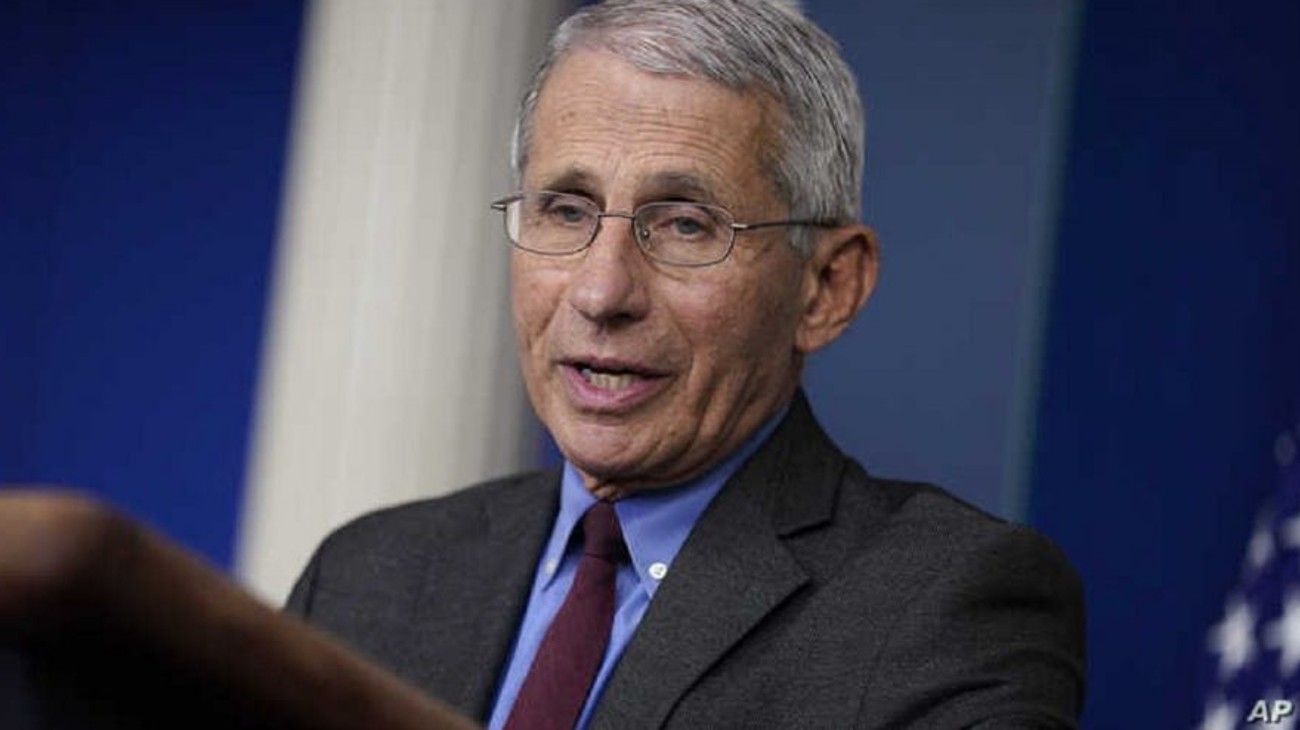 Fauci propone evaluar un requisito de vacuna para vuelos en Estados Unidos