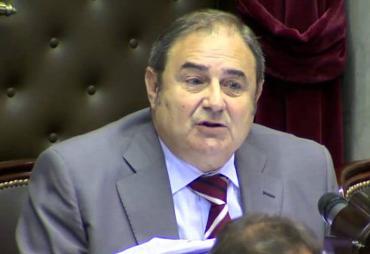 Falleció el diputado nacional Luis Lusquiños