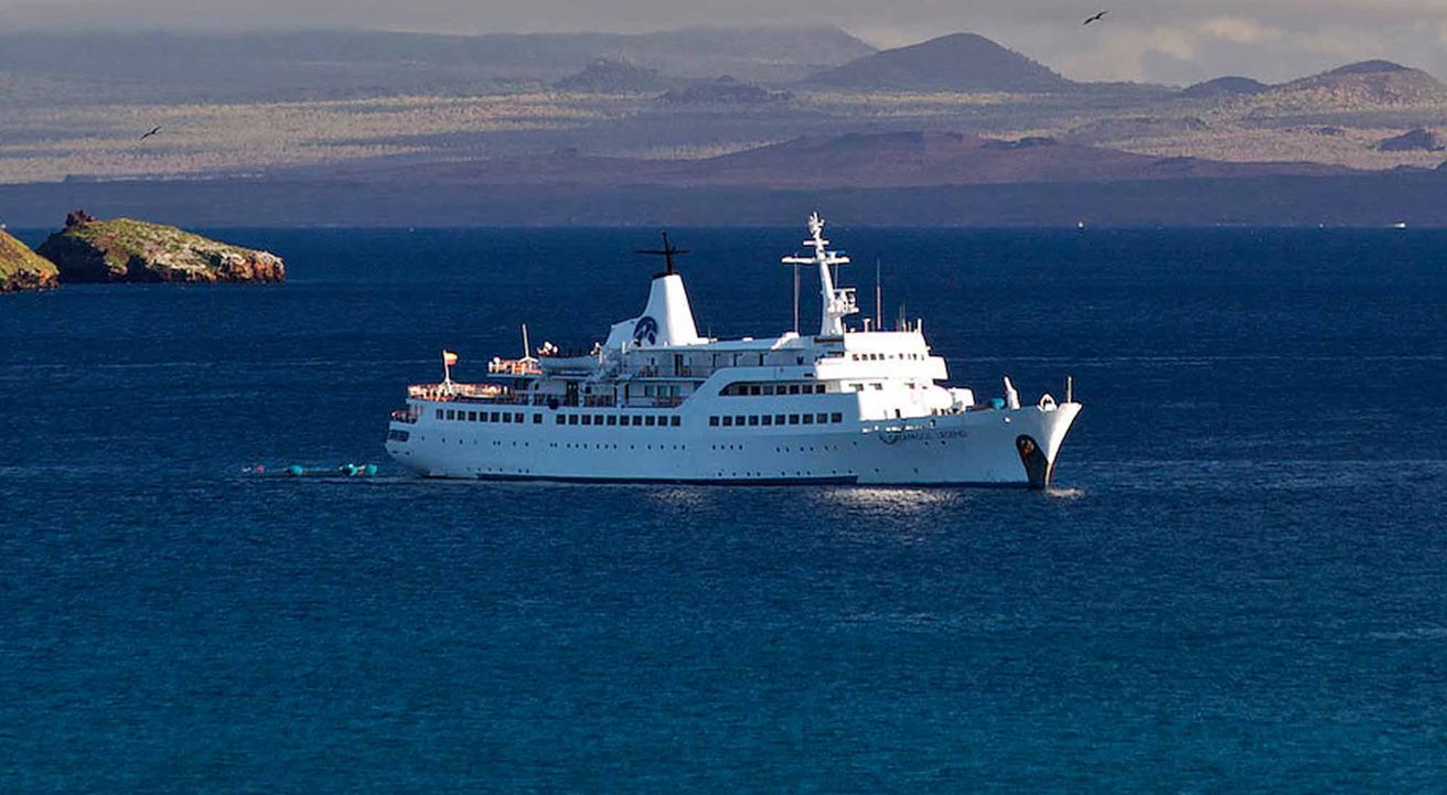 Recorrer las islas Galápagos en yate, una moda que crece