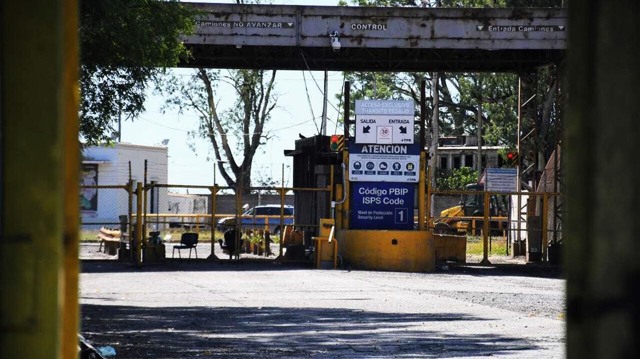 Puerto bloqueado: hubo acuerdo pero un grupo de izquierda mantiene la protesta