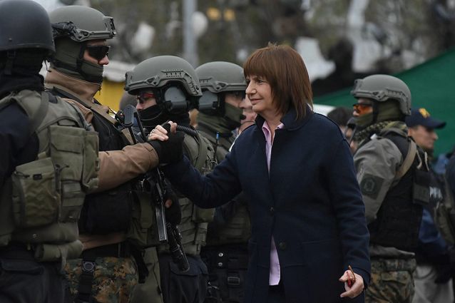 “La educación la debe garantizar el Ministerio de Educación, no el de Seguridad”