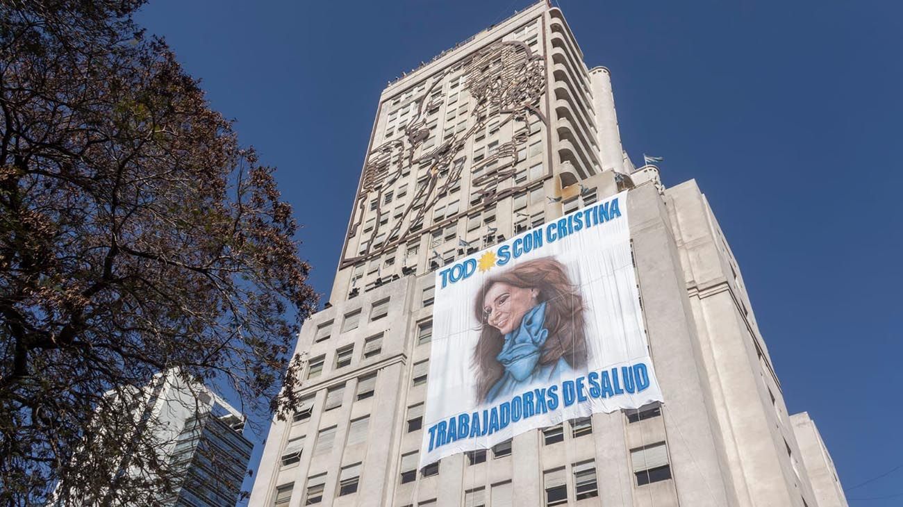 García Moritán quiere demoler el edificio de Desarrollo Social porque "dificulta el tránsito"