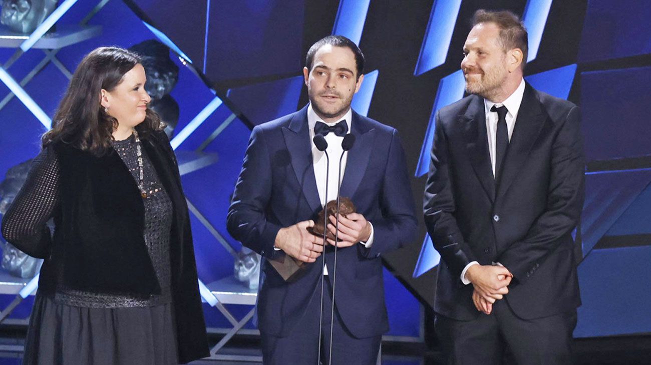 Peter Lanzani recibió el premio Goya que ganó ‘Argentina, 1985’