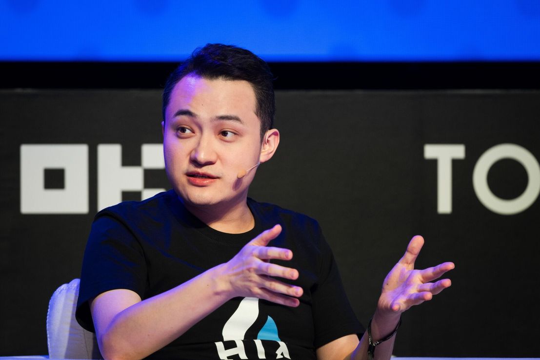 Justin Sun llega al rescate del fallido criptoproyecto de Trump