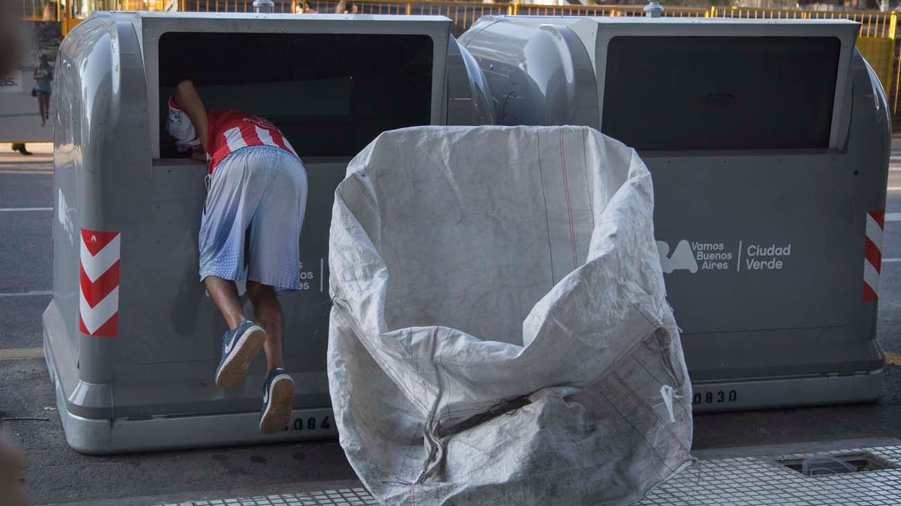 Unas 94 mil personas pasaron a ser pobres en la Ciudad de Buenos Aires en el último año