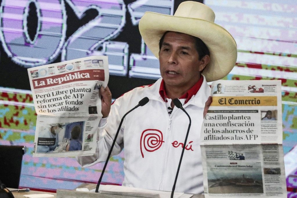 Investigan por sexta vez al presidente del Perú