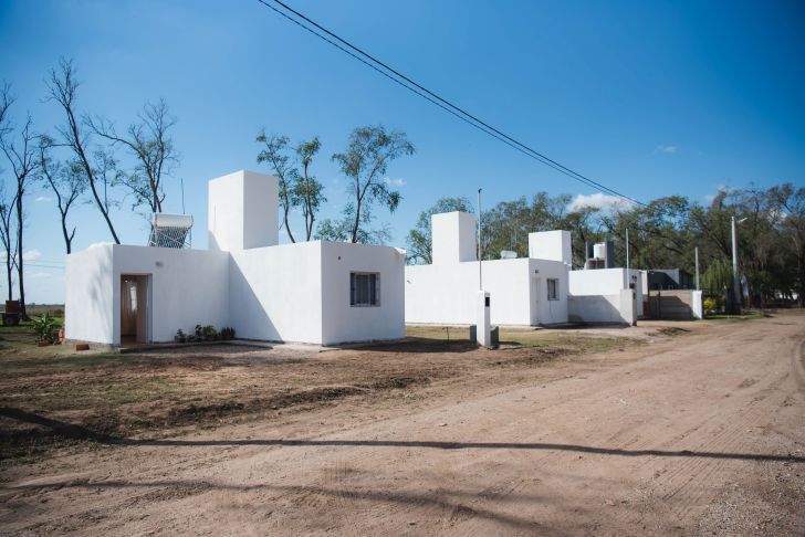 Avanza la construcción de viviendas y la integración barrial en los 26 departamentos