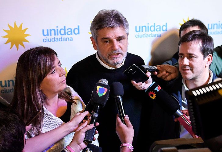 Premio consuelo: Daniel Filmus al menos ganó su interna
