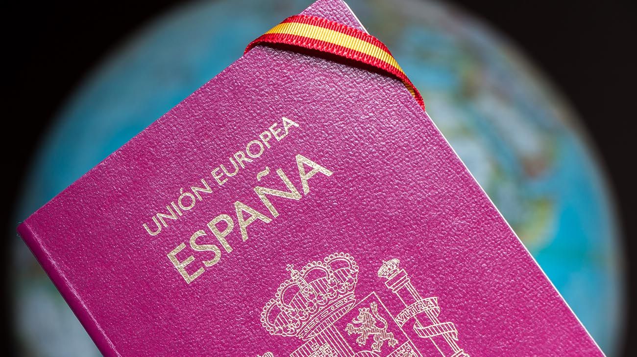 ¿Cuánto dinero se necesita para emigrar a España?