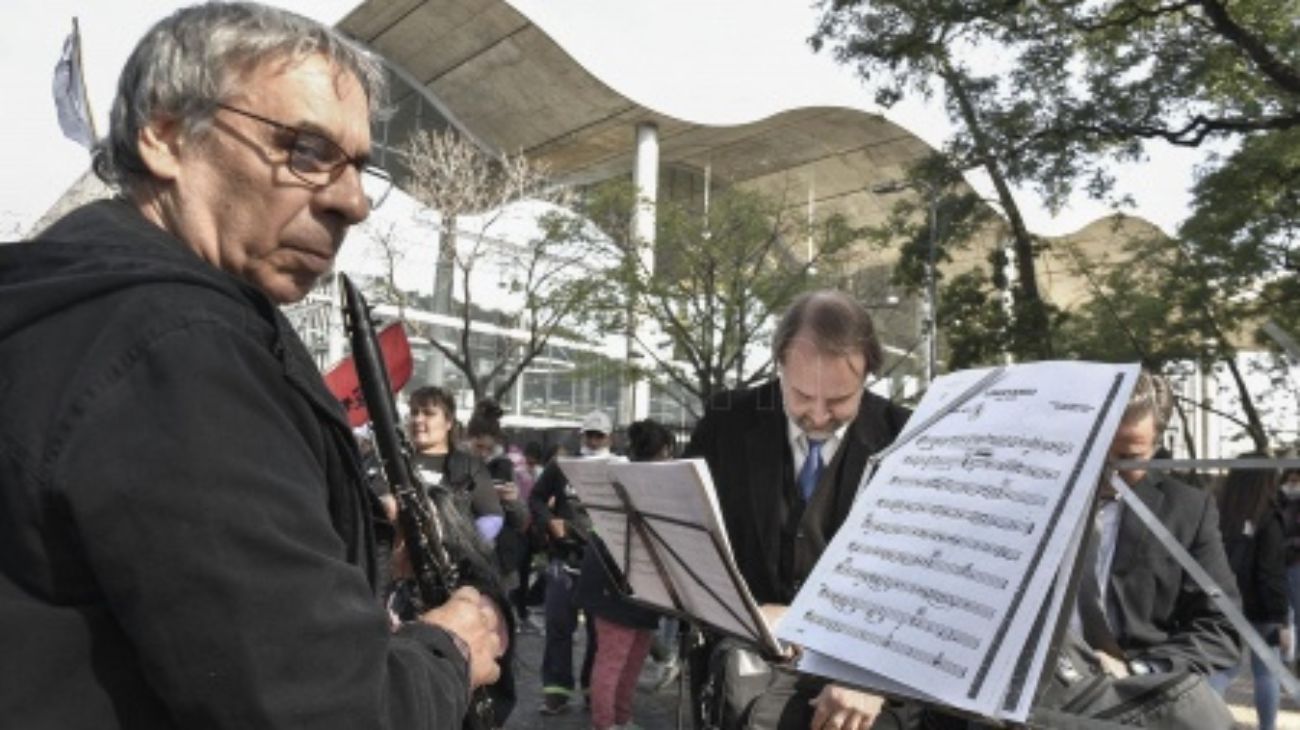 Convocatoria a audiciones para músicos ejecutantes para la Banda Sinfónica de la Ciudad de Buenos Aires