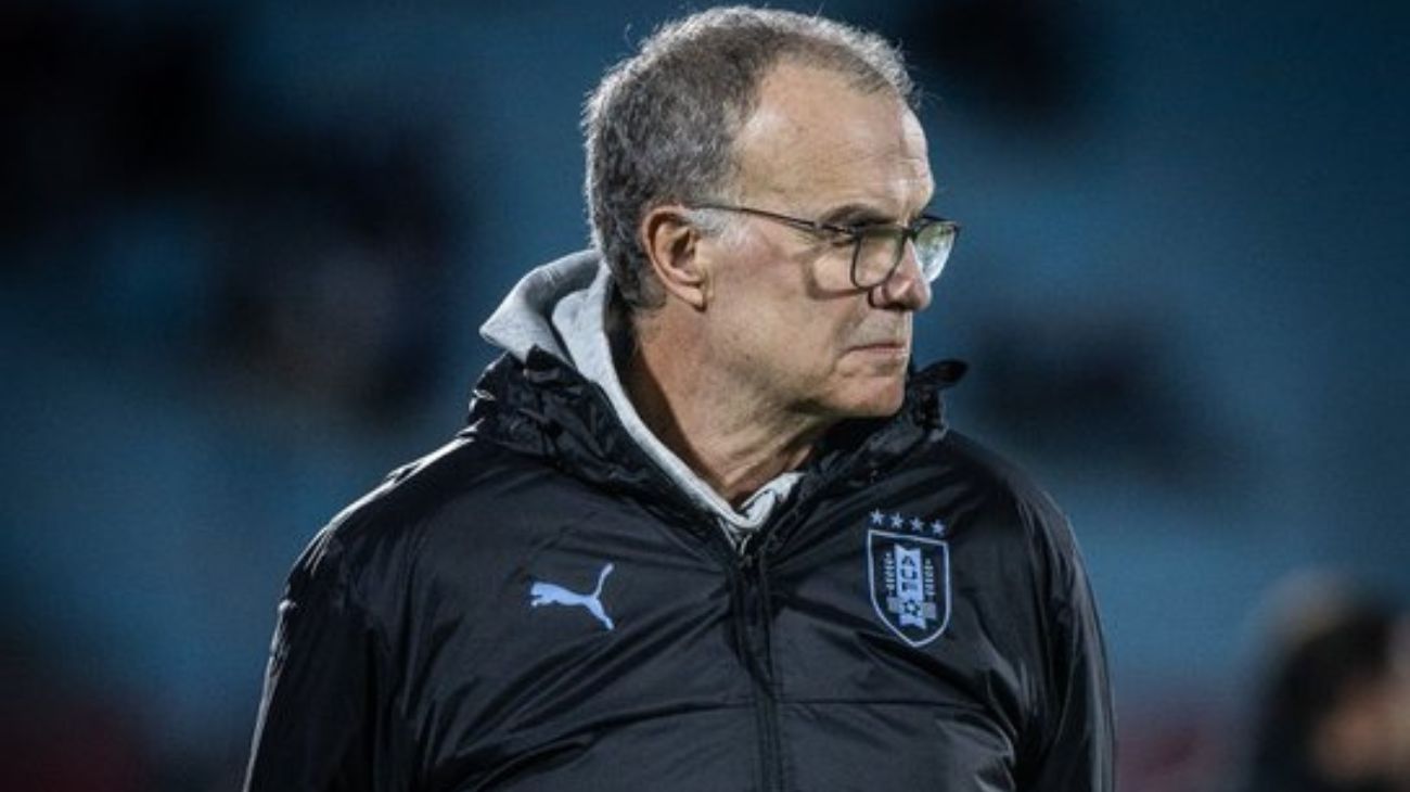 Marcelo Bielsa tuvo su segundo partido como DT de Uruguay