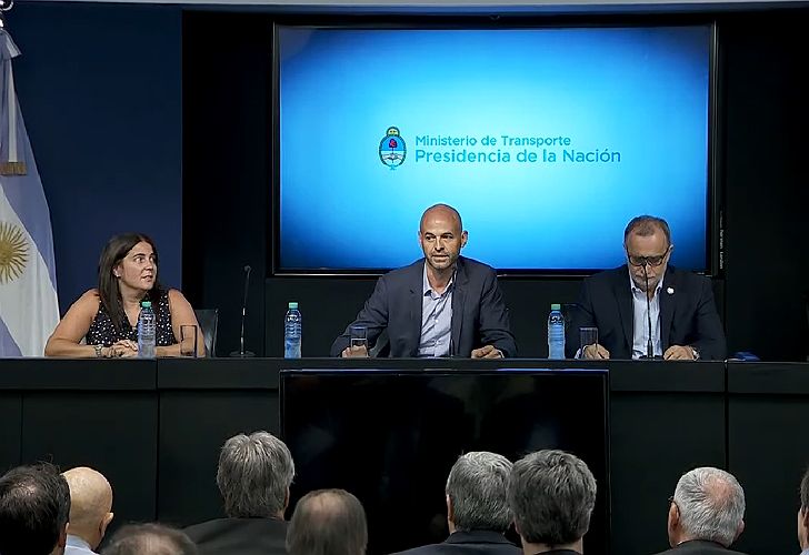 No habrá que hacer trámites para recibir el descuento por combinar transportes