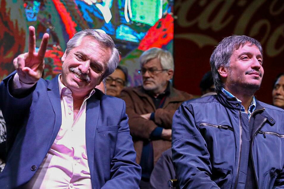 "Acá saco mi iPad", la ironía de Máximo Kirchner para explicar la caída en las reservas