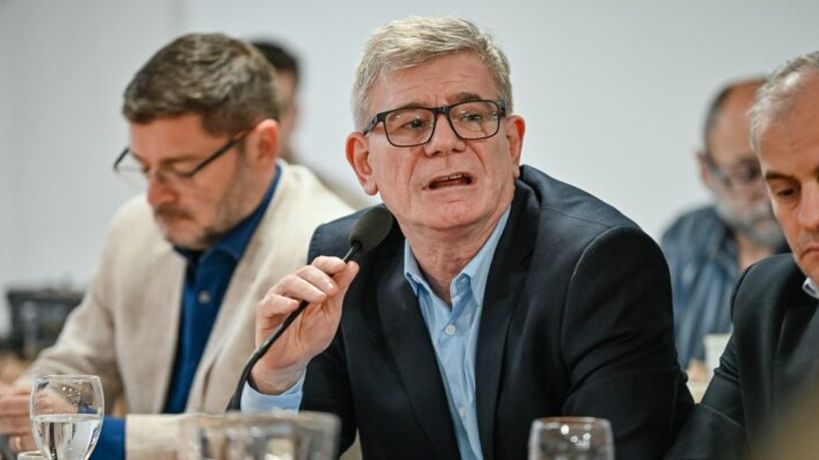 Analizan interpelar a Lorenzatti por el ingreso de Barrelier a la Municipalidad