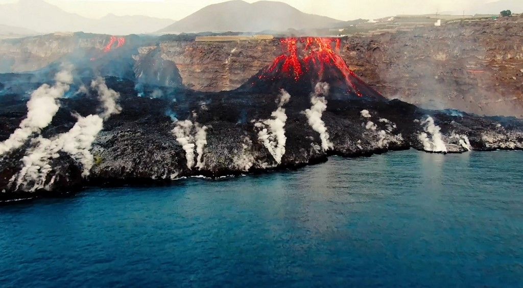 El Caribe teme la llegada de ceniza y dióxido de azufre del volcán Cumbre Vieja