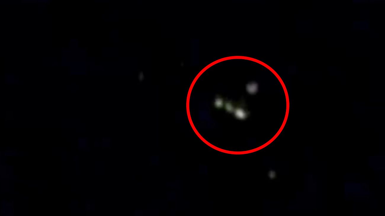 Ufólogo detectó un OVNI triangular "resplandeciente" cerca de la Estación Espacial Internacional