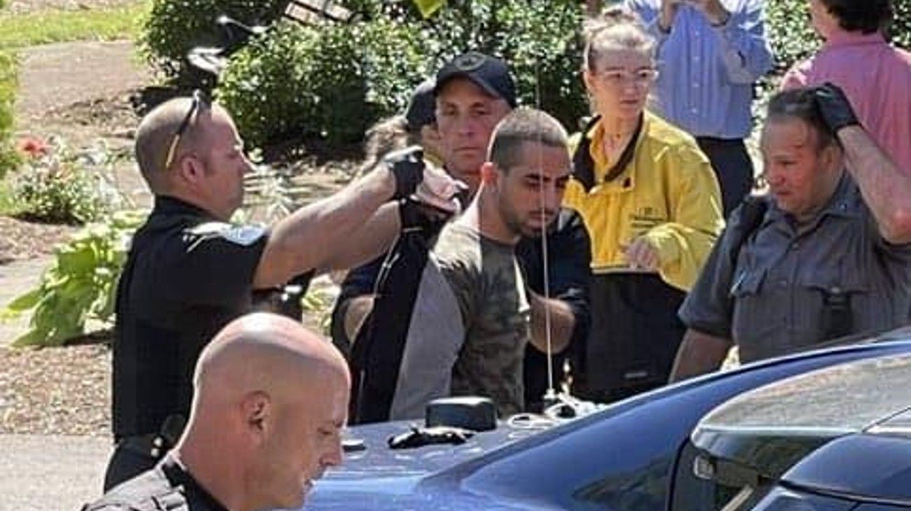 Hadi Matar, un joven de 24 años de Nueva Jersey, fue el autor del ataque a Salman Rushdie