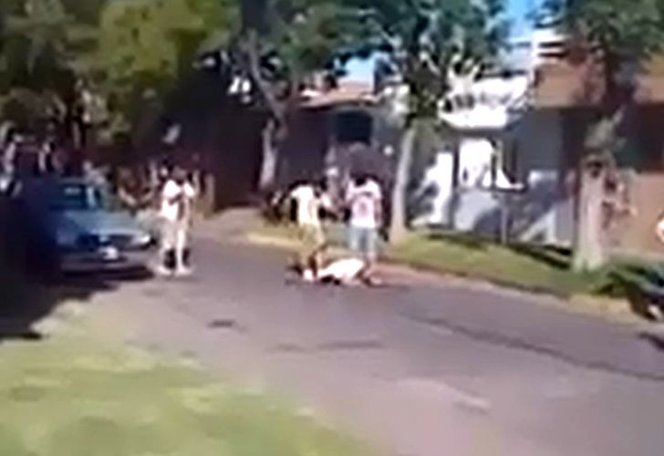 Video | Así lincharon y mataron los vecinos al ladrón de Rosario