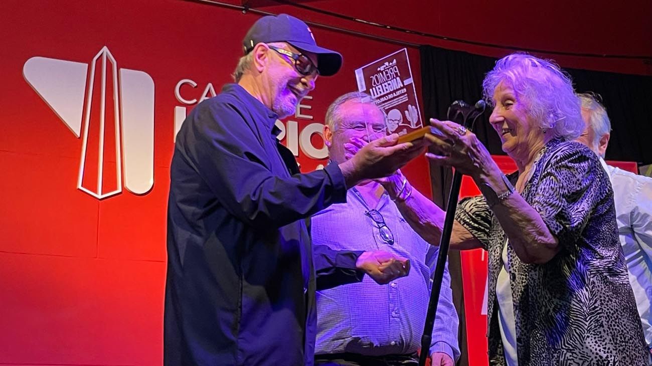 Se realizó el acto de entrega de los Premios Enrique Angelelli en Casa de La Rioja