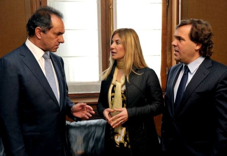 Scioli ratificó aumento a docentes y repudió ataques a funcionarios