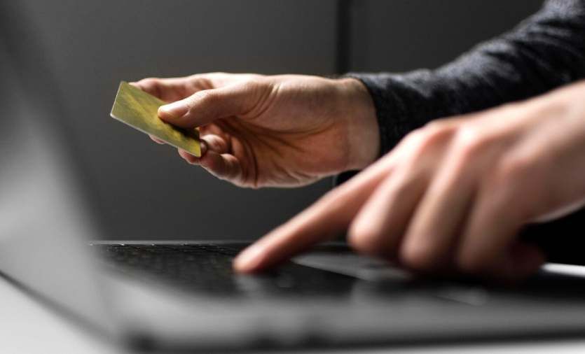 Alerta por estafas digitales en el Banco Provincia: cómo funciona y cómo evitarla