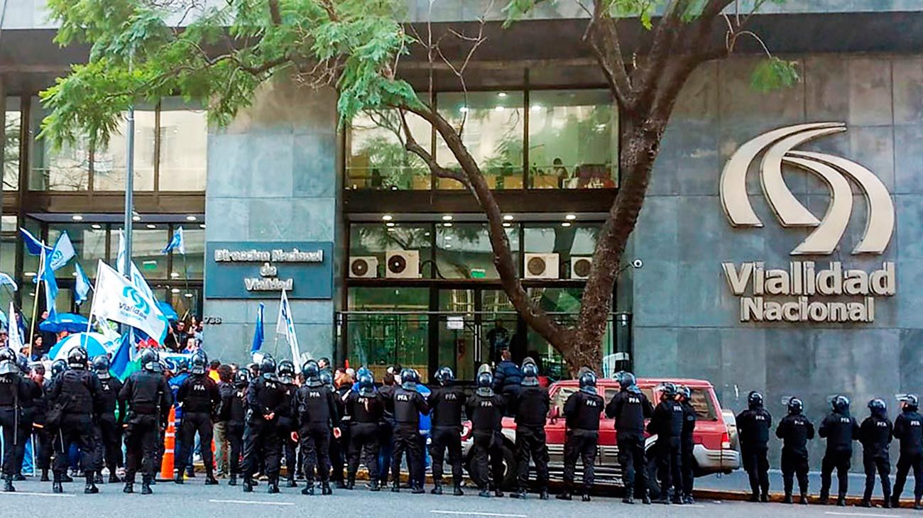 Desorientación en el Gobierno tras la marcha atrás con el cierre de organismos