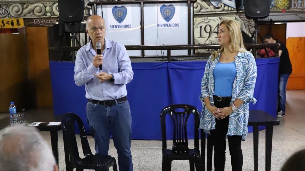 Grindetti en Merlo: "confío que con Patricia vamos a encontrar al mejor bonaerense para representarnos"