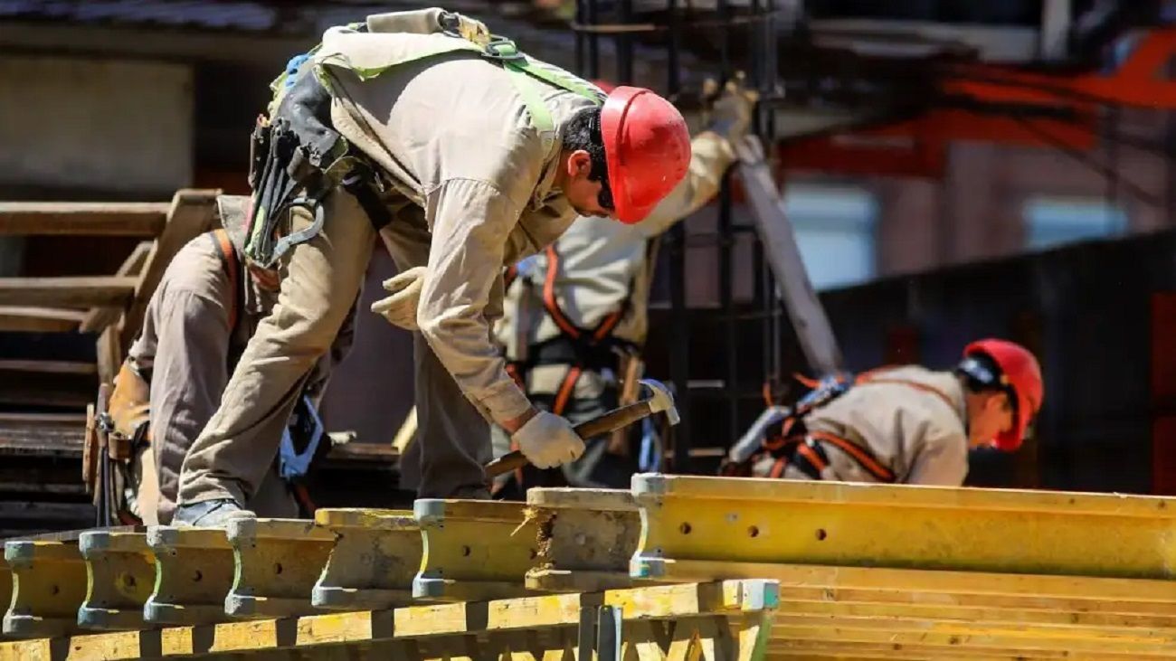 “Los indicadores de la actividad de la construcción muestran una caída de 2 dígitos”, señaló un ex funcionario de Martín Guzmán