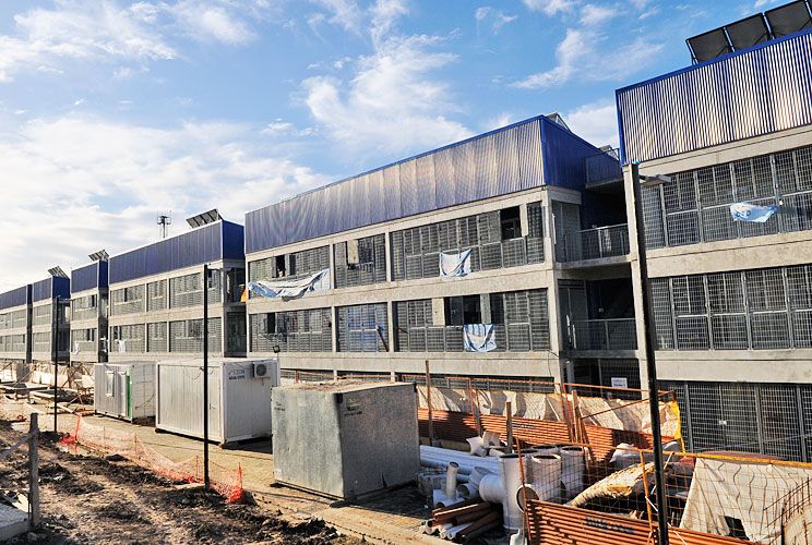 Villa 31 Bis: cómo es el ‘barrio container’ que estrenaron 40 familias