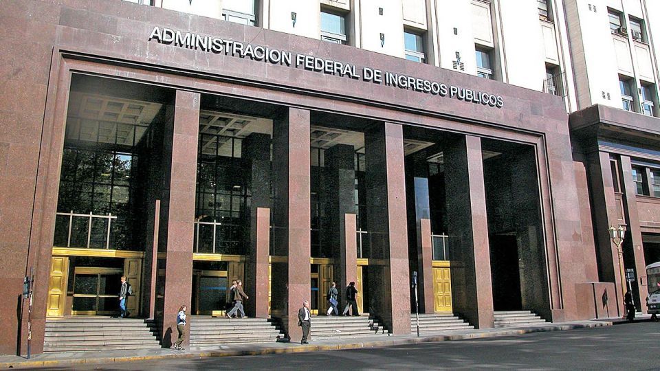 La recaudación tributaria trepó en marzo 72,2% interanual