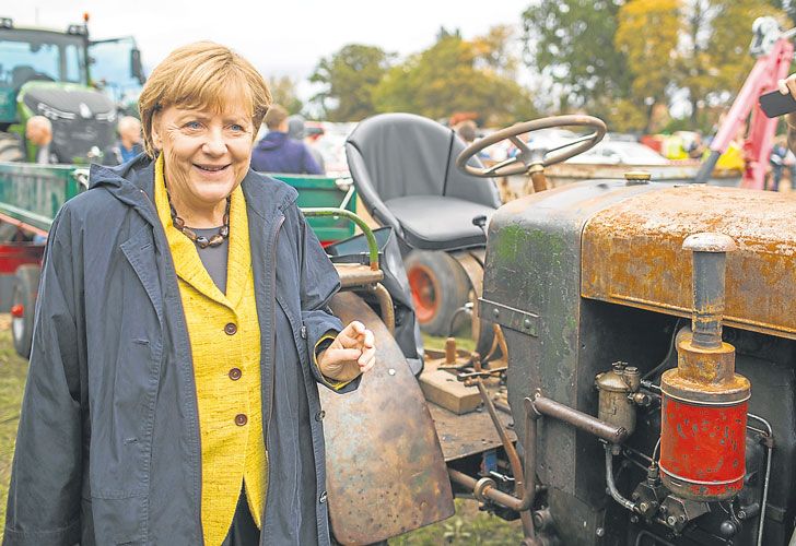 Vota Alemania: amplia ventaja de Merkel y temor por la ultraderecha
