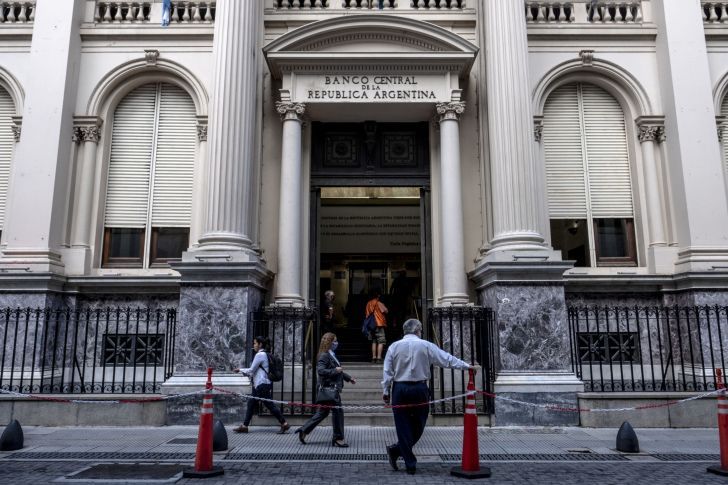 Círculo rojo celebra suba de tasas pero reclama "plan integral" para no enfriar la economía