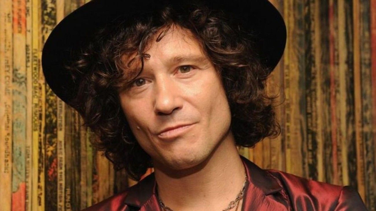 Enrique Bunbury se despide de los escenarios