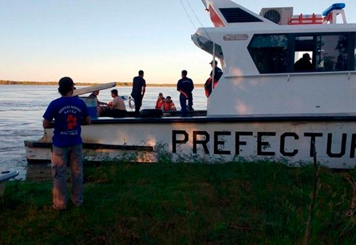 Encuentran dos cuerpos en el Río Paraná: buscan al intendente accidentado