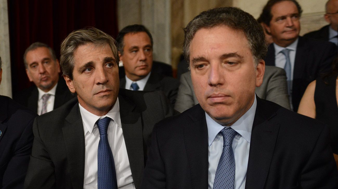 Tasa, subasta de dólar y desarme de Lebac, el triple plan del Gobierno para frenar el dólar