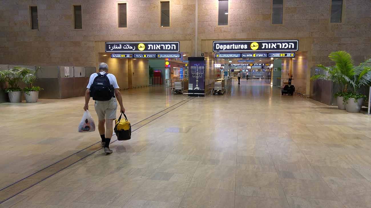 Ante el rebrote de Covid-19 en Israel, intensifican los controles migratorios