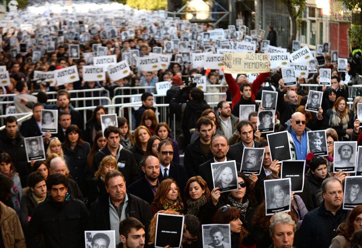 Sin Cristina ni Macri, recordaron los 20 años del atentado a la AMIA