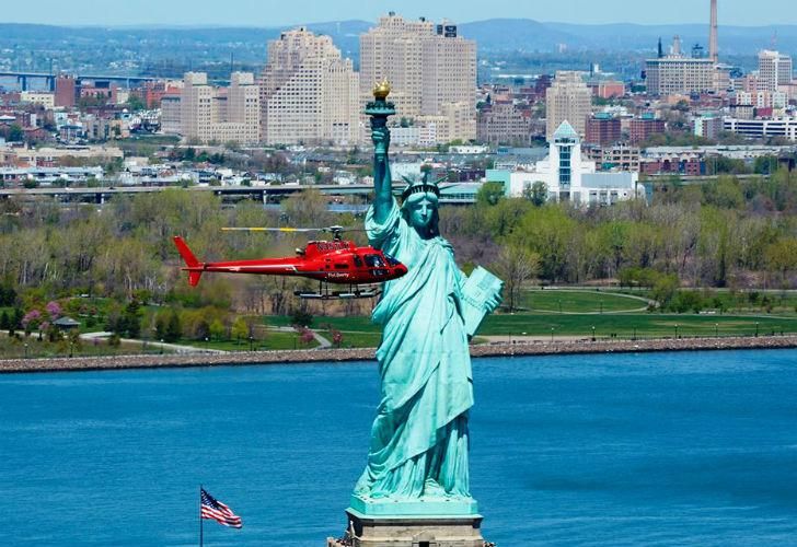 Cómo es el vuelo en helicóptero que ofrece la empresa del accidente