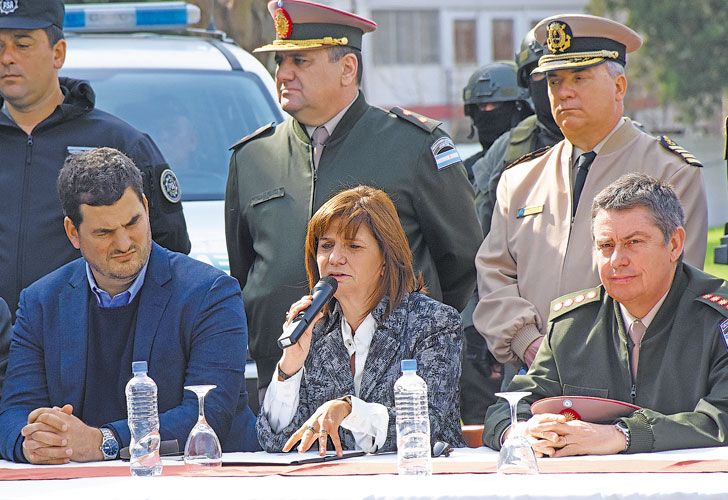 A raíz del caso Maldonado, se profundizan las internas en el área de Seguridad