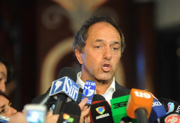 Scioli felicitó a Massa y reconoció que "es una diferencia importante"
