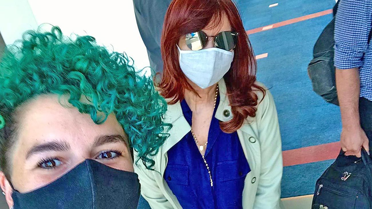 Espionaje: Cristina Kirchner analiza un informe que compromete a Macri y Lorenzetti