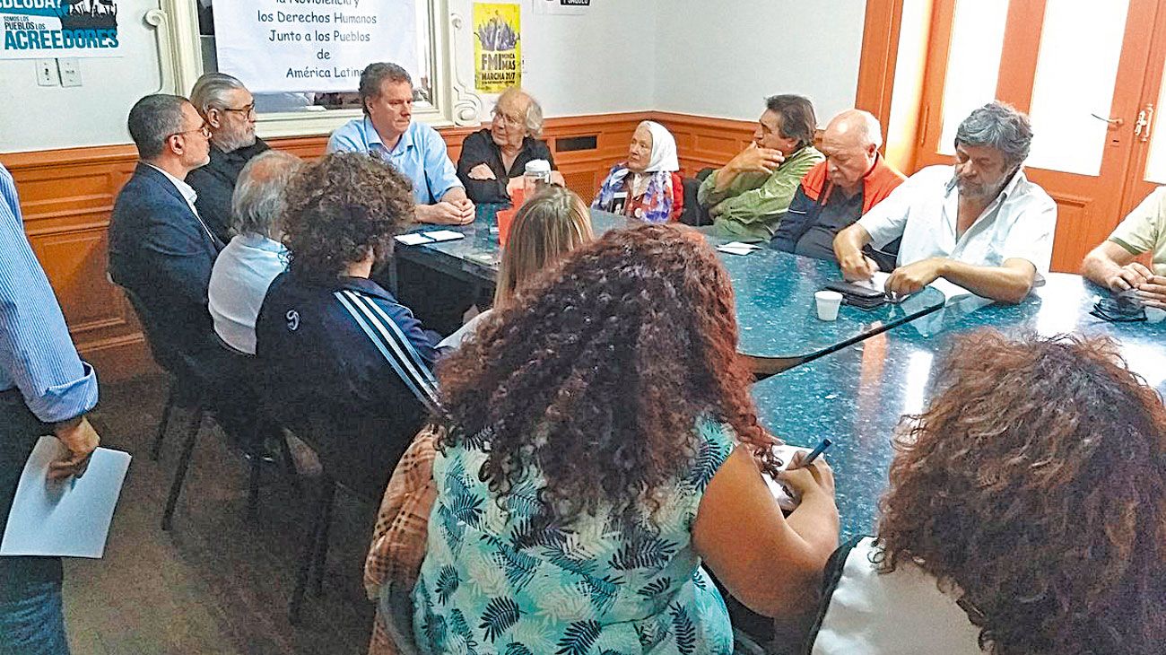 El Gobierno se reunió con grupos anti G20