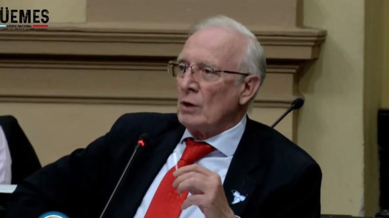 Un diputado de La Libertad Avanza justificó el recorte en medicamentos gratuitos de PAMI: "No debe ser para tanto"