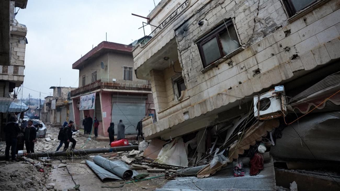Dos terremotos en Turquía y Siria ya dejaron más de 1700 muertos: Europa conmocionada ofrece ayuda