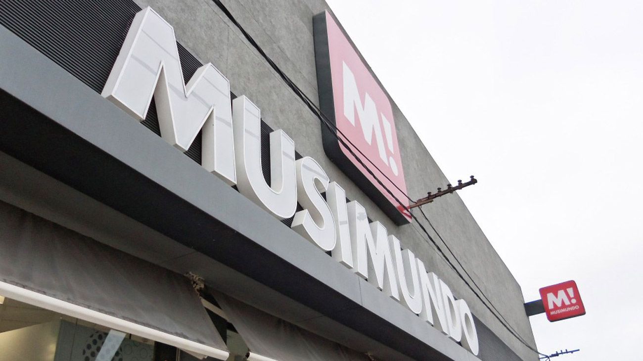 Musimundo cerró diez sucursales por la caída del consumo