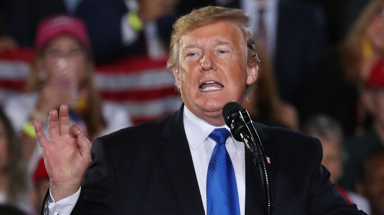 Trump advierte a militares que "perderán todo" si siguen apoyando a Maduro
