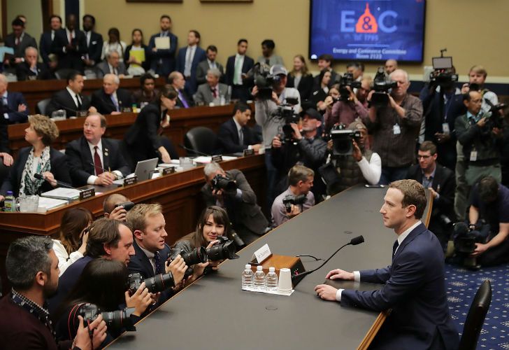 Mark Zuckerberg, ante el Congreso: "No dimensionamos nuestra responsabilidad"