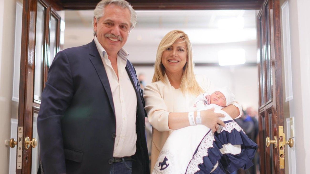 Alberto Fernández y Fabiola Yañez presentaron a Francisco: "Su llegada es un oasis en un tiempo tan difícil"