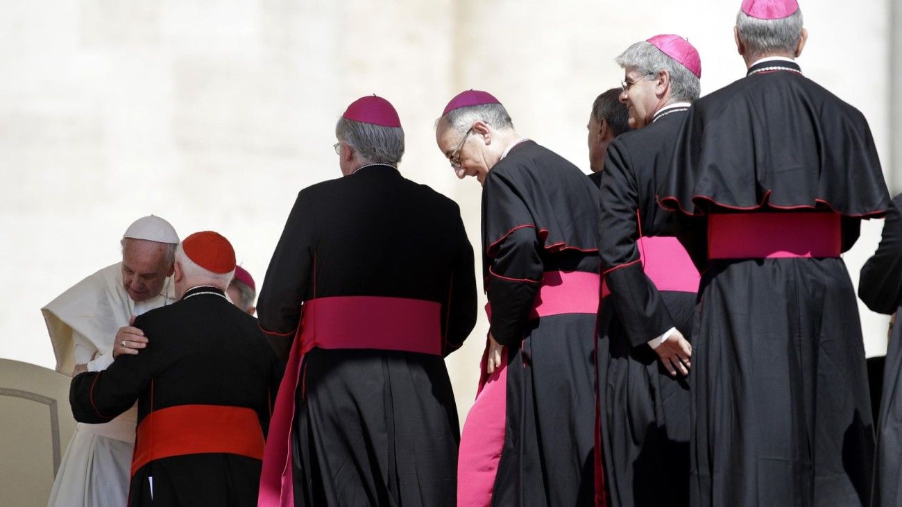 España: religiosos reconocen 126 casos de abusos a menores